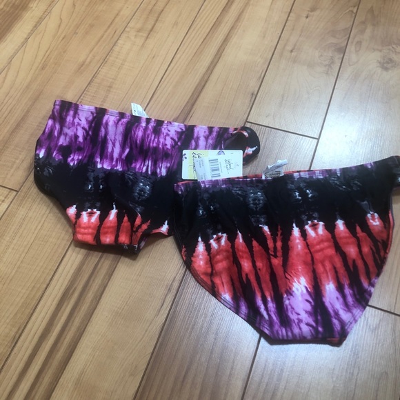 New with Tags Island Escape Womens  Swimsuit Tiki Pant bottoms in size 8. - Picture 6 of 6
